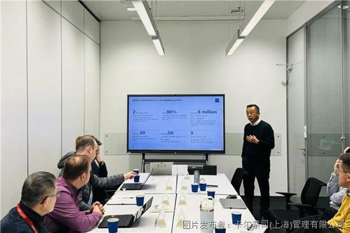 產(chǎn)學(xué)研協(xié)同創(chuàng)新，共探光學(xué)未來 同濟(jì)大學(xué)專家團(tuán)赴蔡司深化技術(shù)交流與合作